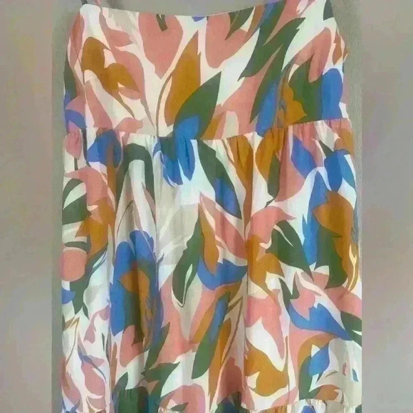 Hello Molly Multicolor Floral Maxi Dress - Picture 5 of 14